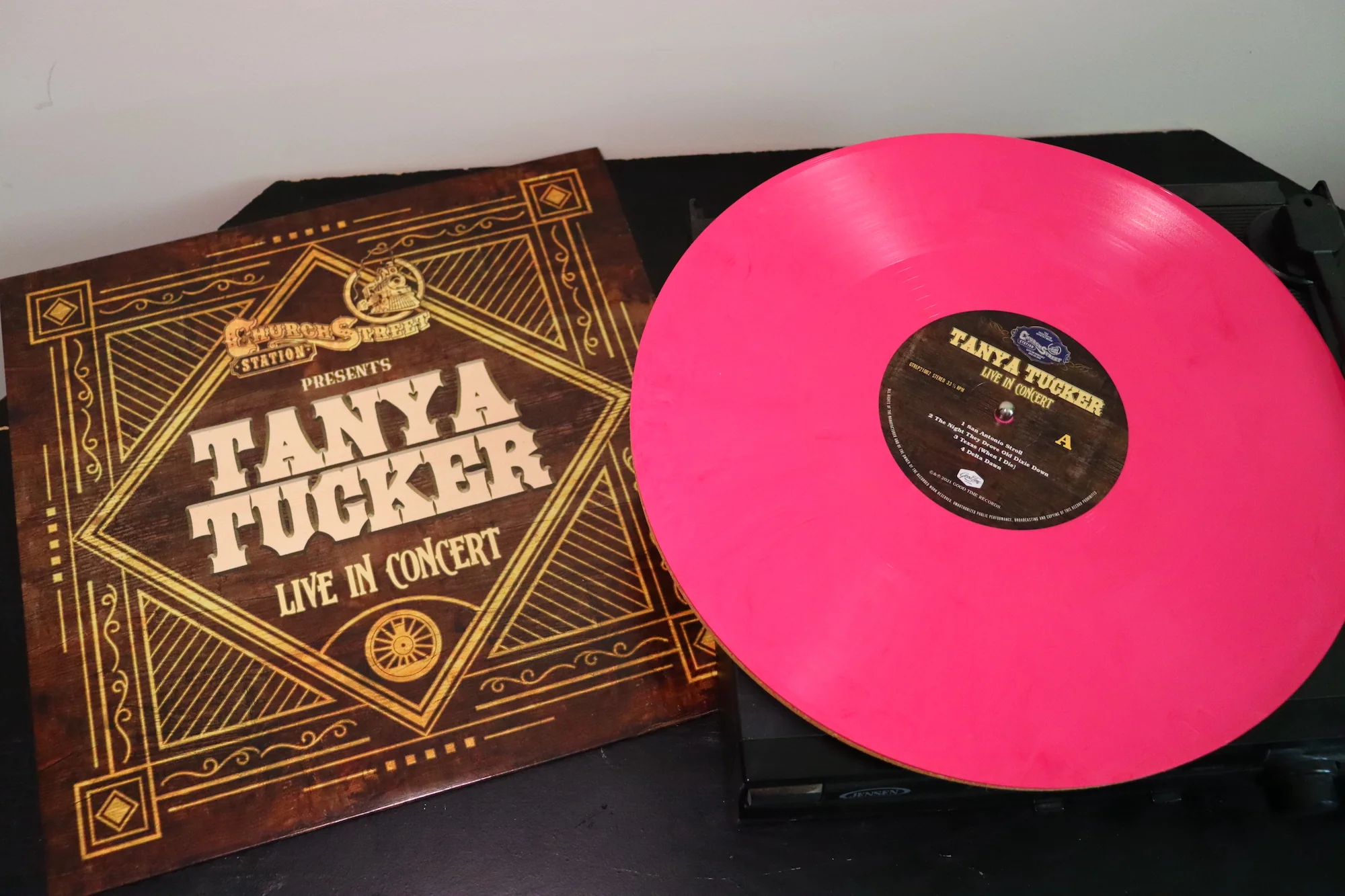 Church Street Station Presents: Tanya Tucker (Live In Concert) [Hot Pink] - Image 4